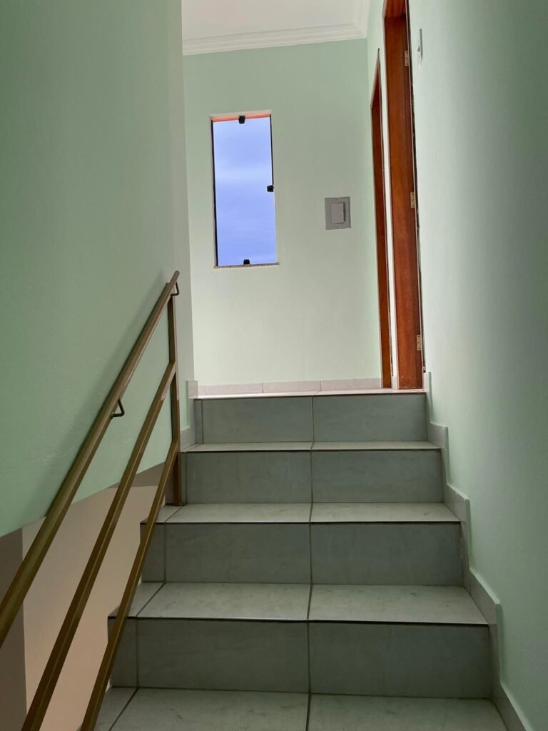 Duplex no Bairro Vila Bretas — foto 17