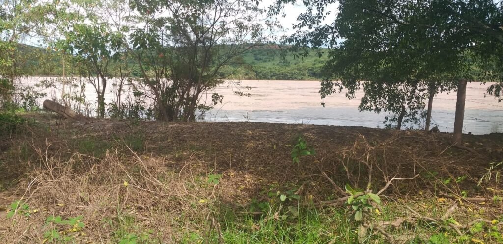 Chácara com fundo para o Rio Doce — foto 12