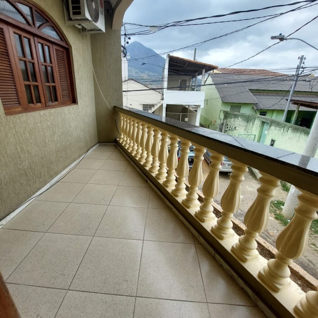 Casa 3 Pavimentos no Bairro Santa Terezinha — foto 8