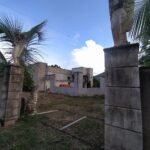 Lote com Construção no Bairro Capim — foto 1