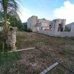 Lote com Construção no Bairro Capim — foto 2