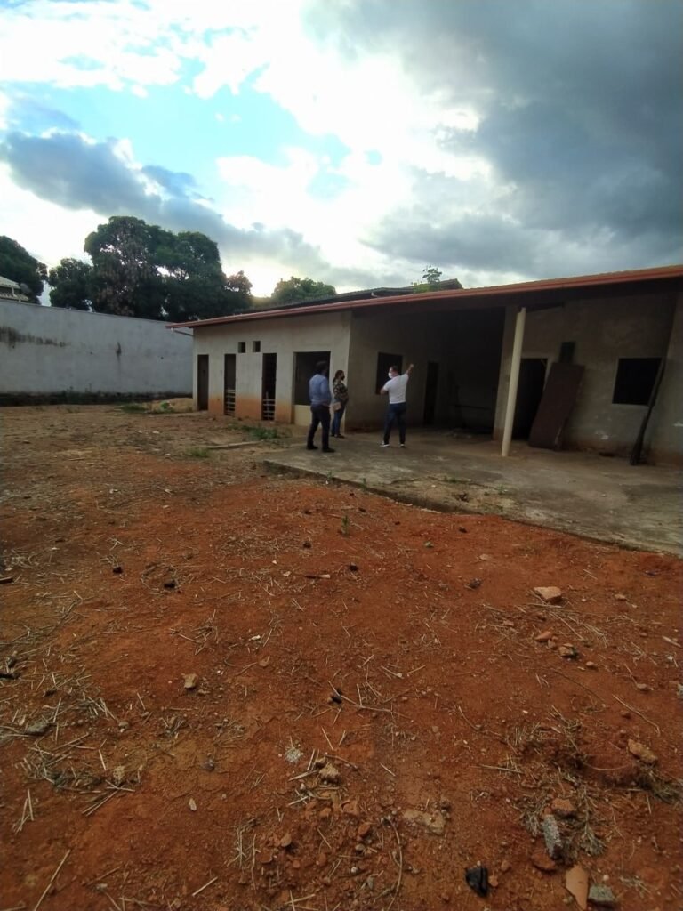 Lote com Construção no São Pedro — foto 2