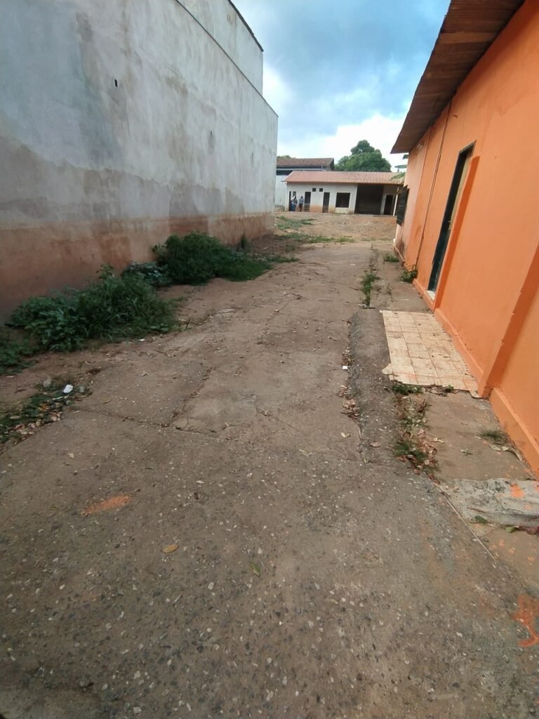 Lote com Construção no São Pedro — foto 4