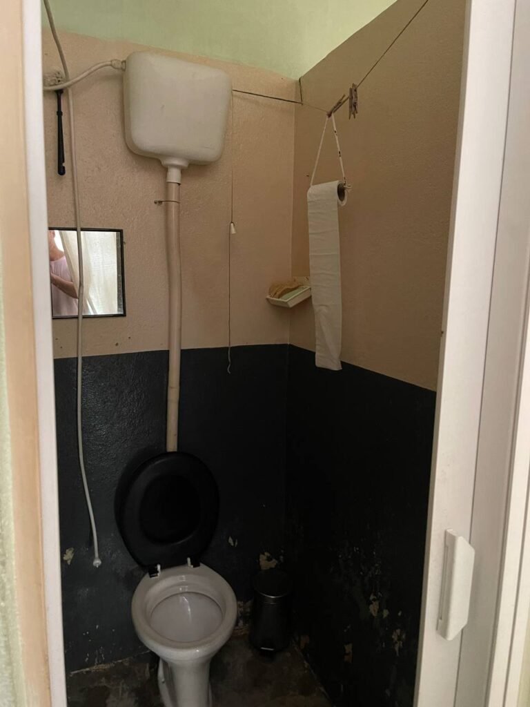 CASA NO BAIRRO SANTA HELENA — foto 4