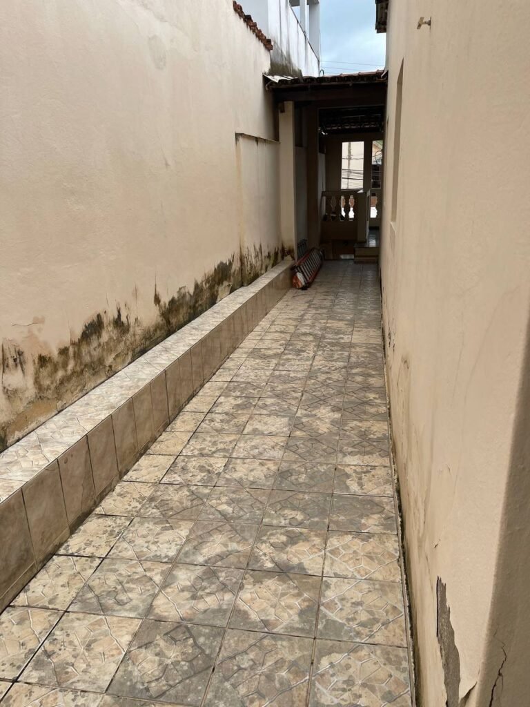 CASA NO BAIRRO SANTA HELENA — foto 6